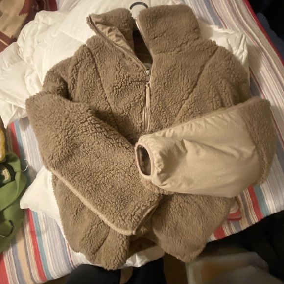 Abercrombie & Fitch Jackets & Blazers - Abercrombie and Fitch Sherpa Jacket